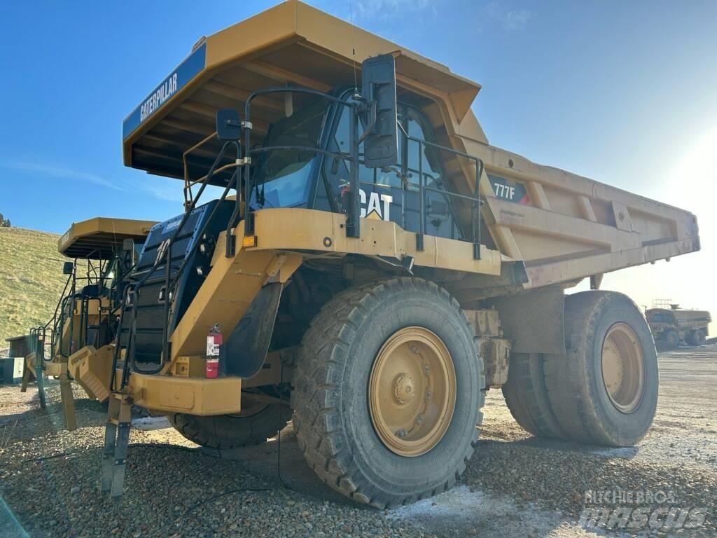 CAT 777F Wozidła przegubowe