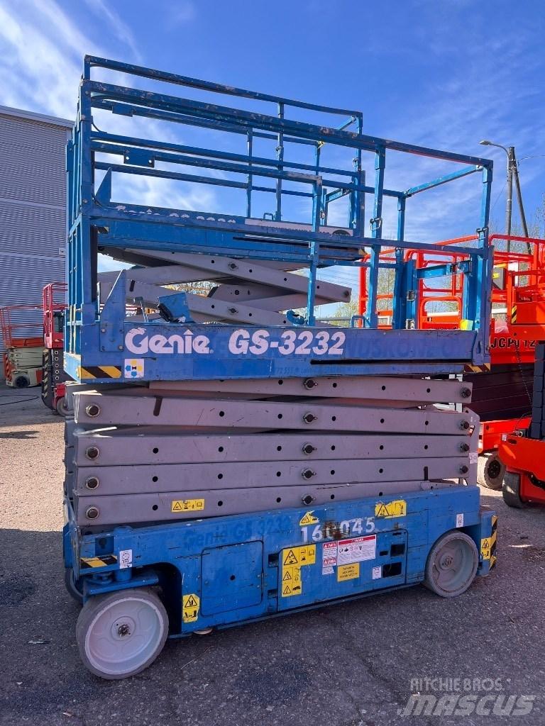 Genie GS 3232 Podnośniki nożycowe