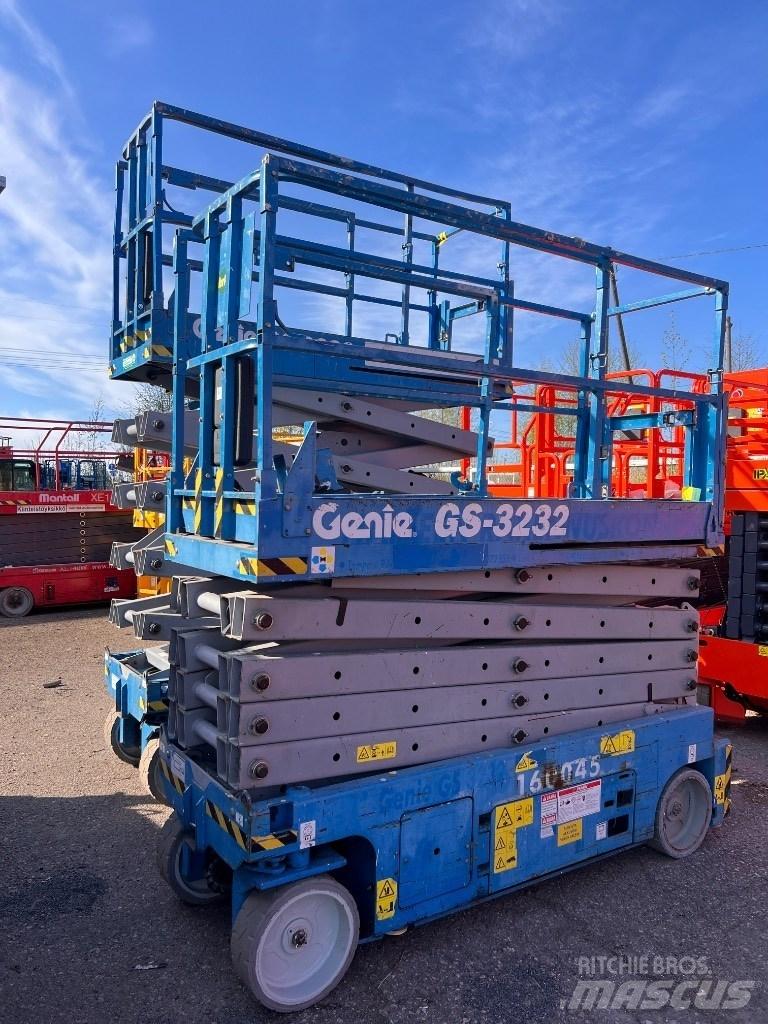Genie GS 3232 Podnośniki nożycowe