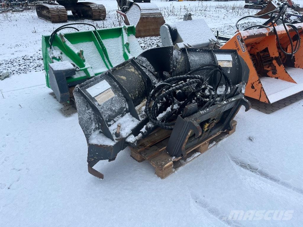 Uni-väg UV-220 Ratraki śniegowe