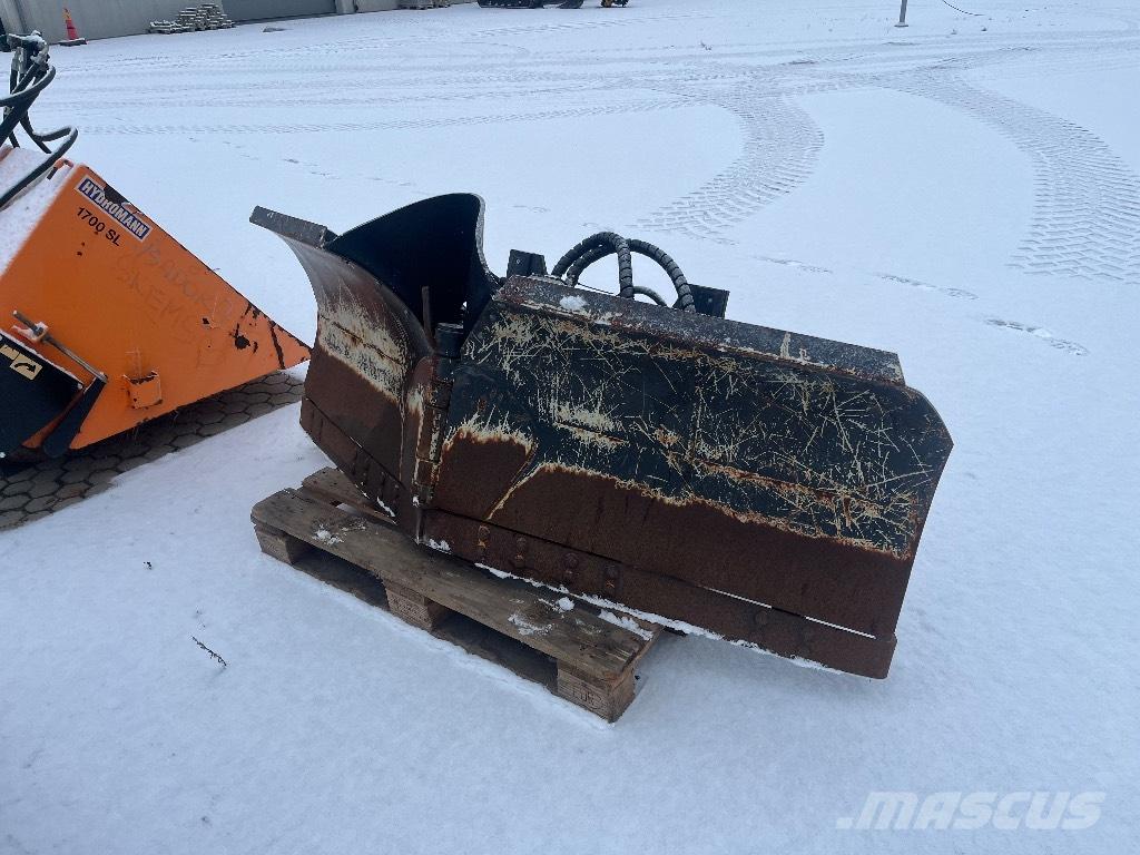 Uni-väg UV-220 Ratraki śniegowe