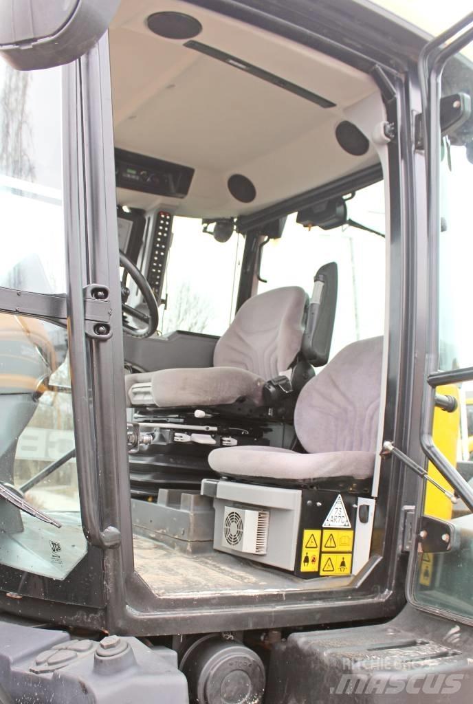 JCB Fastrac 4220 Ciągniki rolnicze