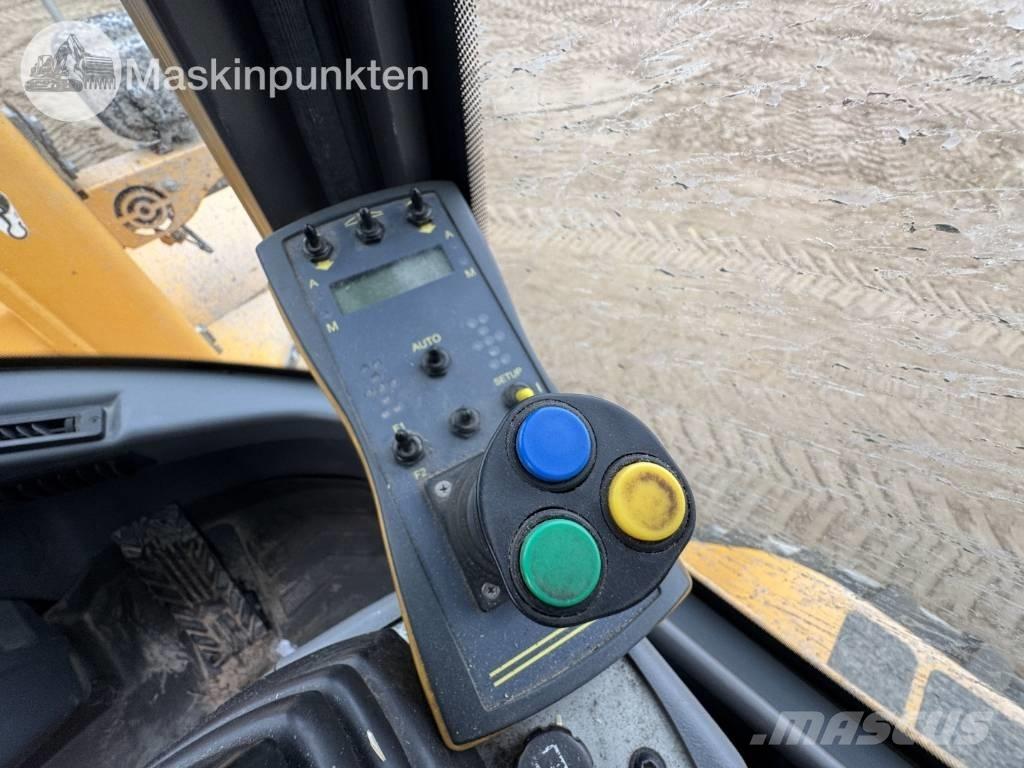 AP Twister lll 2600 Równiarki