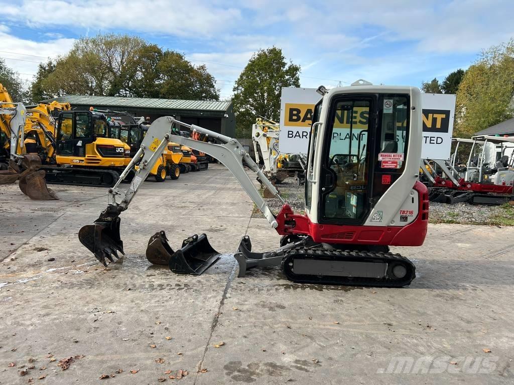 Takeuchi TB 216 Minikoparki