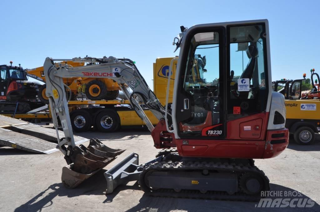 Takeuchi TB 230 Minikoparki