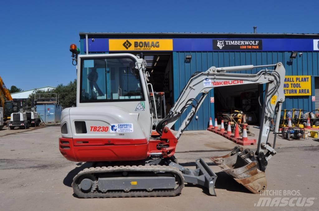 Takeuchi TB 230 Minikoparki