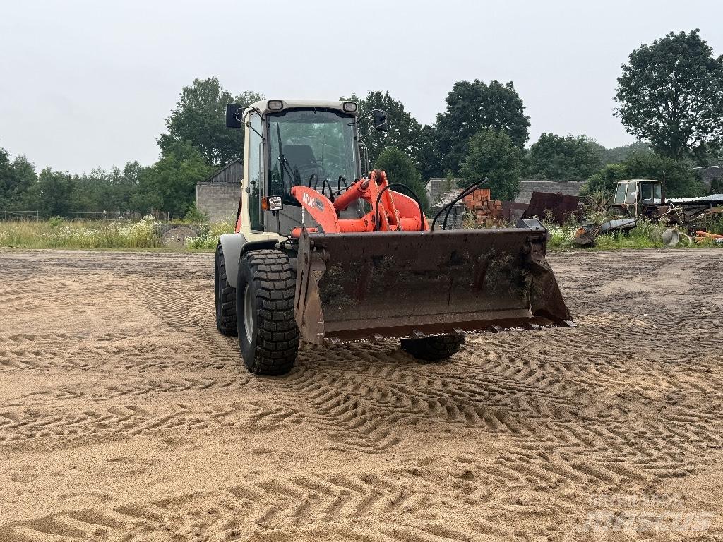 Atlas AR 80 Ładowarki kołowe
