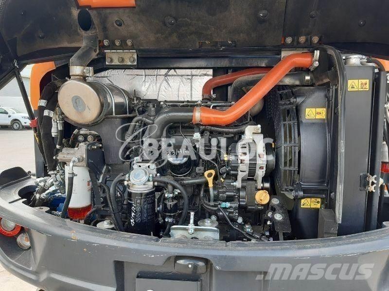 Doosan DX 57 W Koparki kołowe