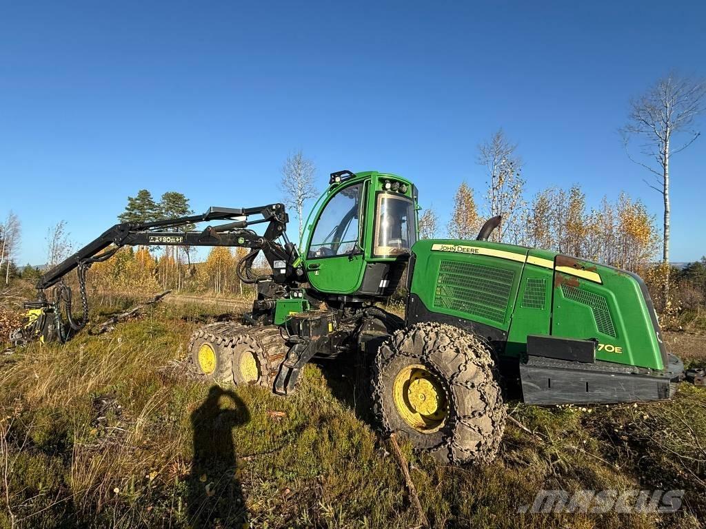 John Deere 1070 E Harwestery
