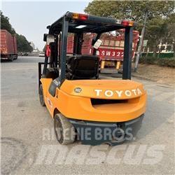 Toyota 62-7 FD N 30 Wózki Diesla