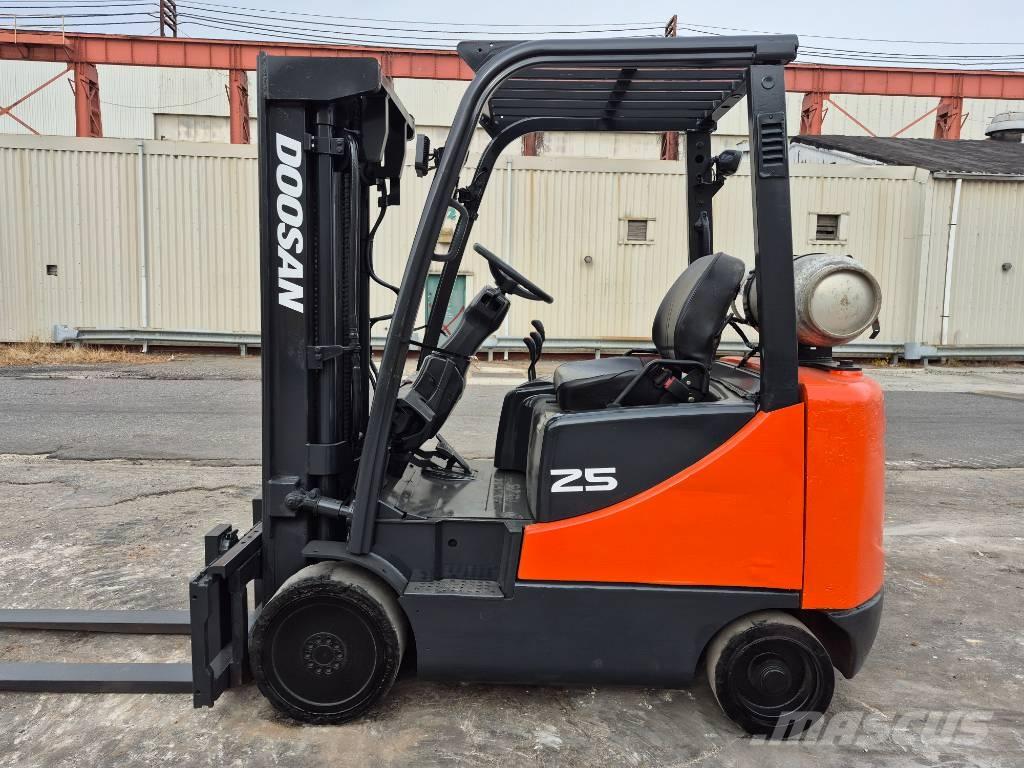 Doosan GC 25 E Wózki widłowe inne
