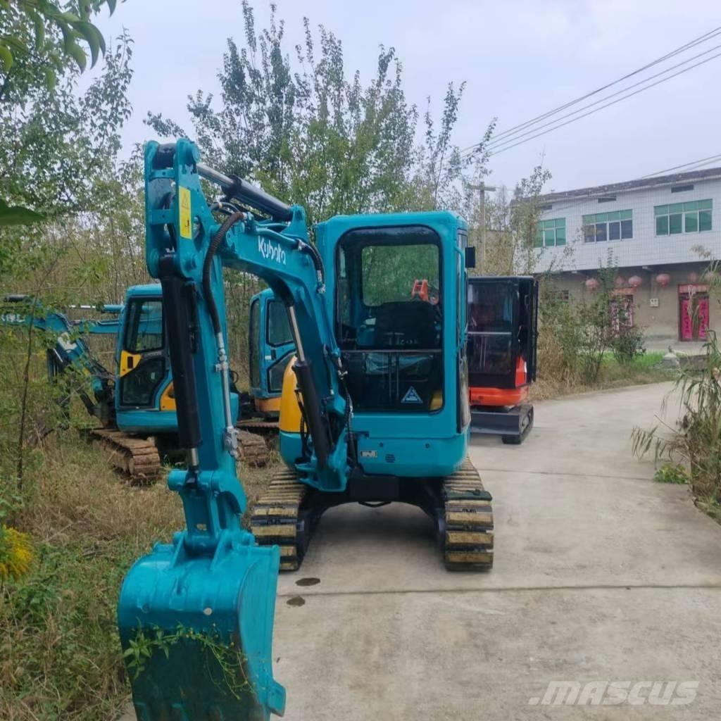 Kubota 30 Minikoparki