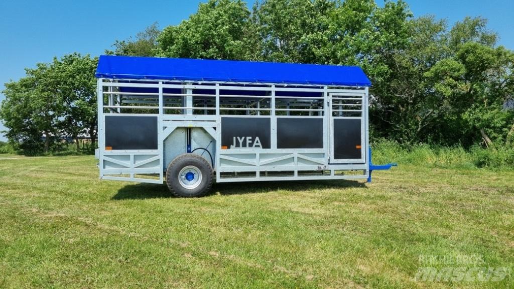Jyfa Kreaturvogn Inne przyczepy