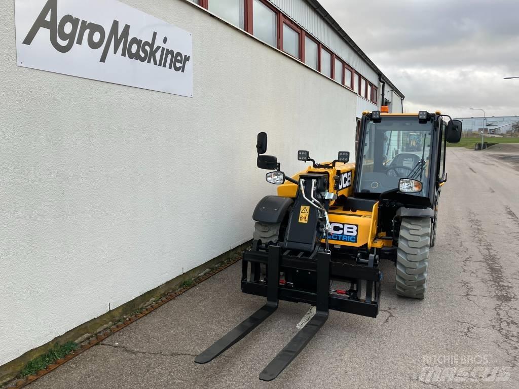 JCB 525-60E Ładowarki teleskopowe