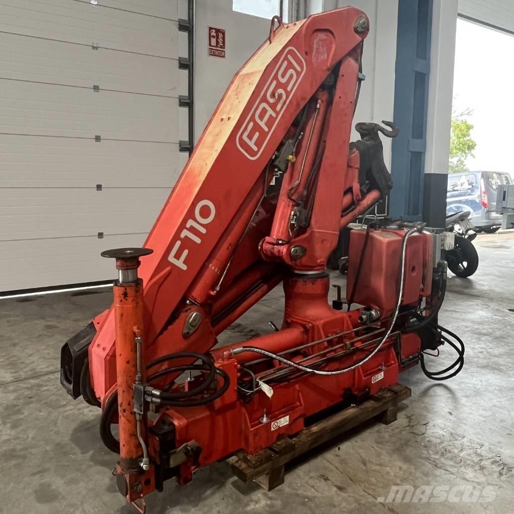 Fassi 110A.24 Inne maszyny do podnoszenia