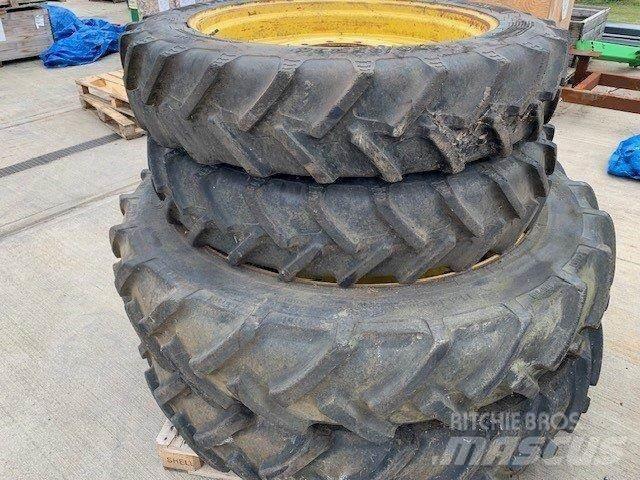  270/95R36 Opony, koła i felgi