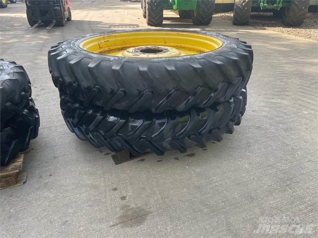  340/85R48 Opony, koła i felgi