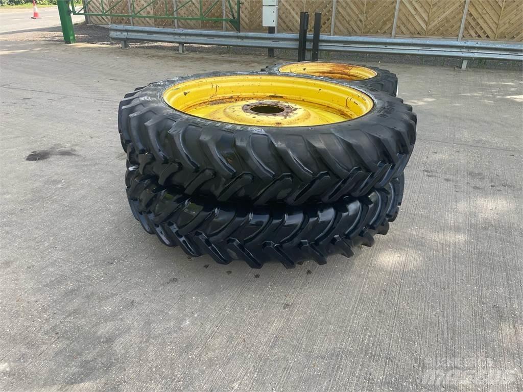  340/85R48 Opony, koła i felgi