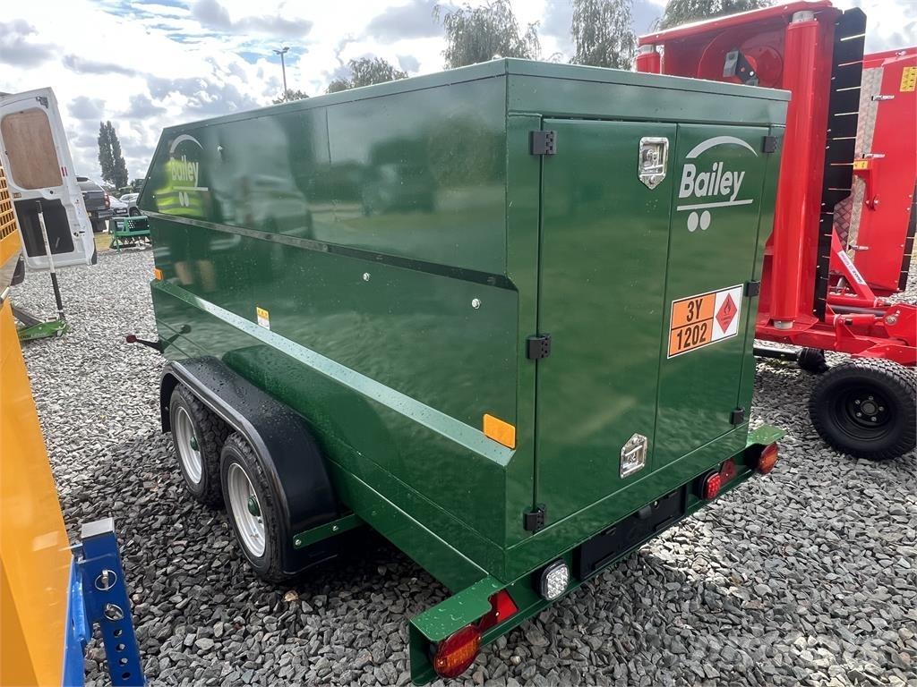 Bailey 2000L Rozrzutnik obornika