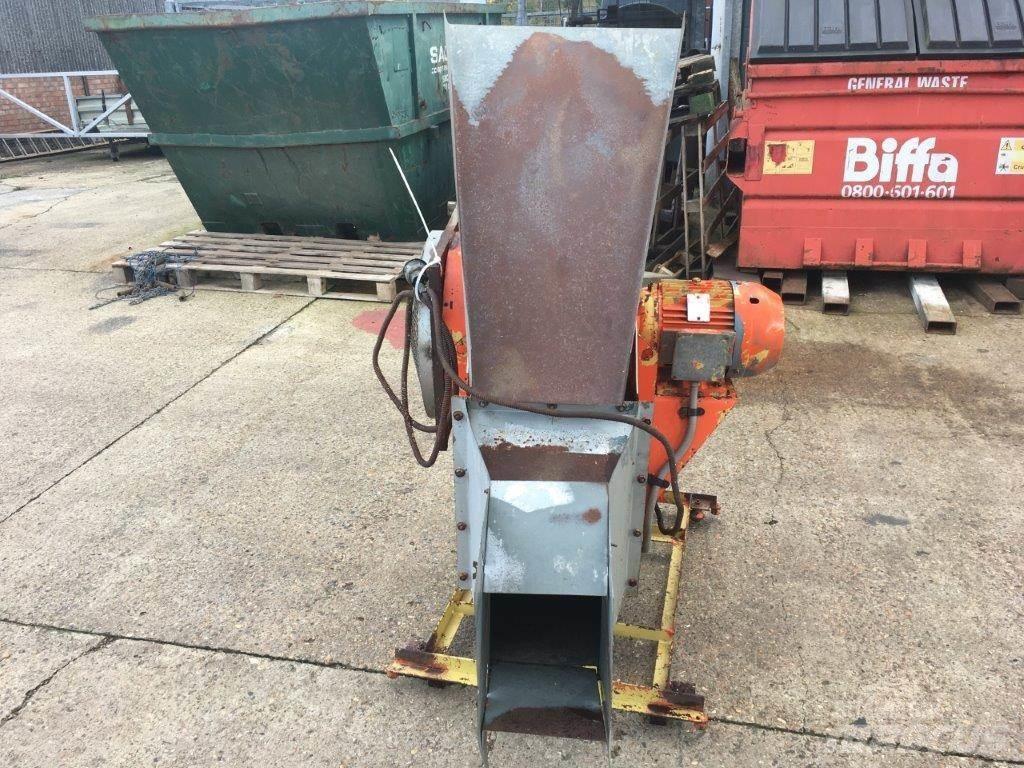  GRAIN THROWER Maszyny rolnicze - Inne