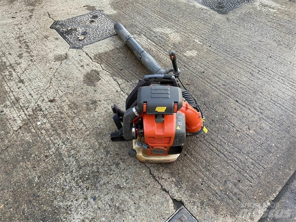 Husqvarna 570BTS Maszyny rolnicze - Inne