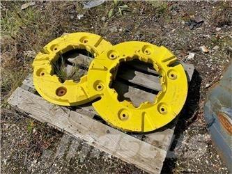 John Deere 205KG Opony, koła i felgi
