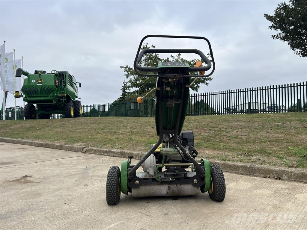 John Deere 220C Maszyny rolnicze - Inne