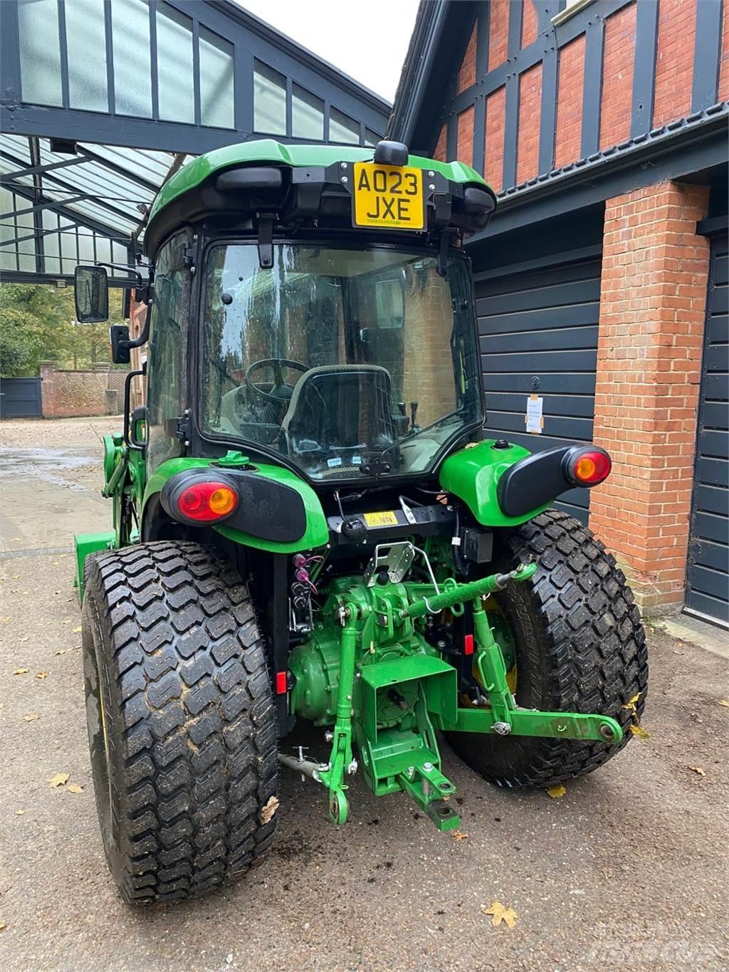 John Deere 4066R Mikrociągniki