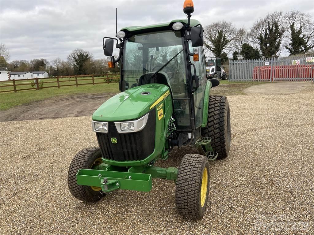 John Deere 4066R Mikrociągniki