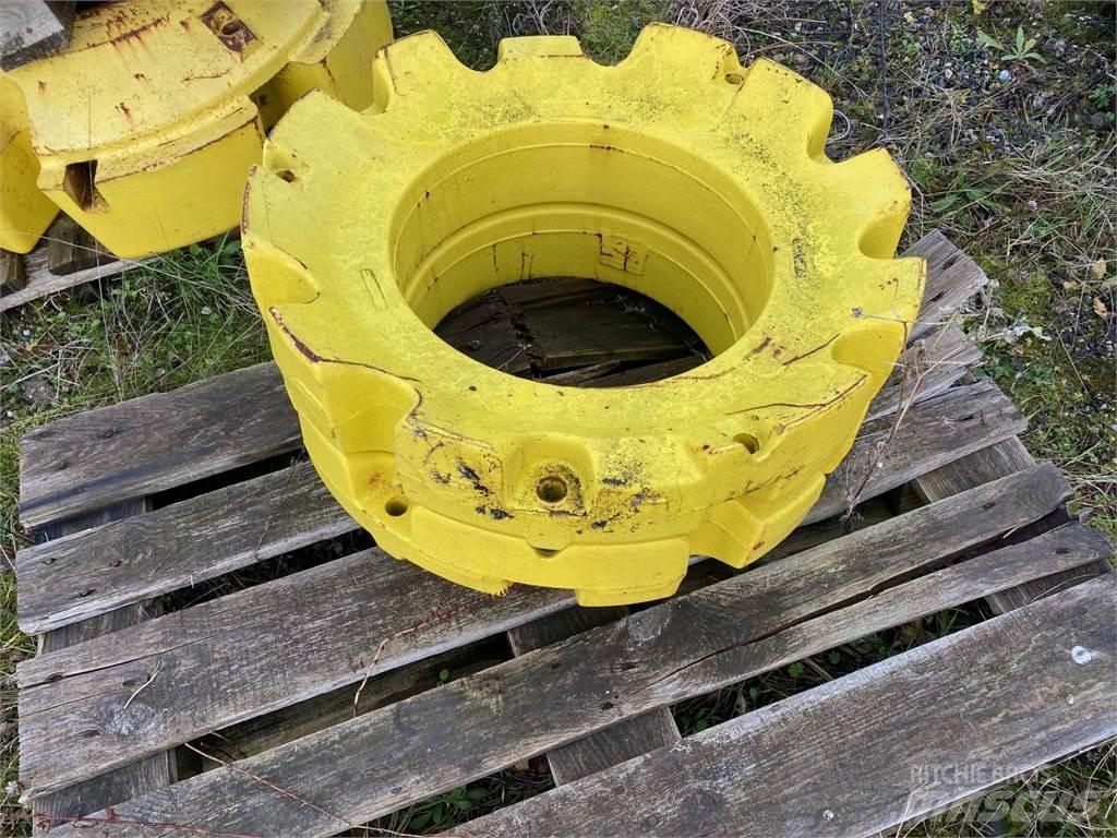 John Deere 600KG Opony, koła i felgi