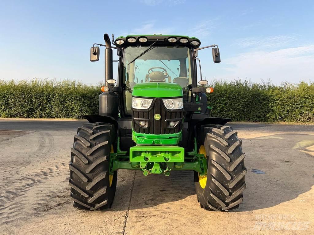 John Deere 6120R Ciągniki rolnicze