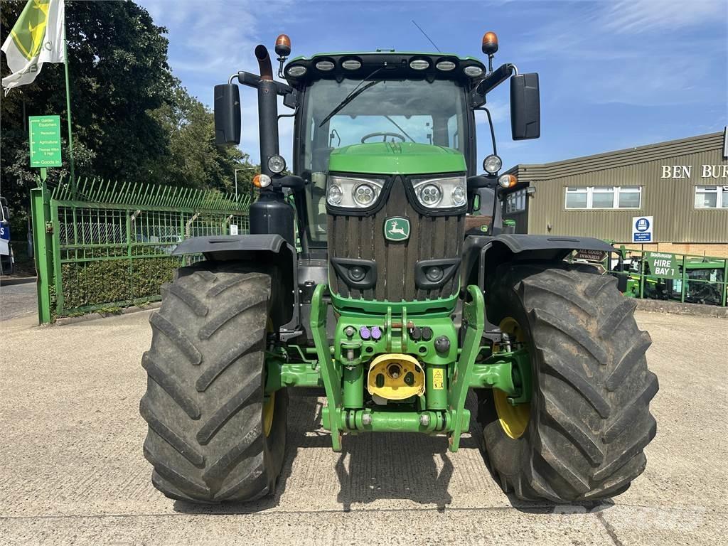 John Deere 6215R Ciągniki rolnicze
