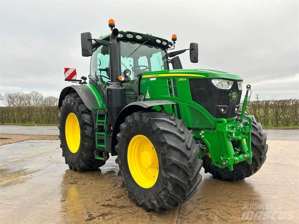 John Deere 6250R Ciągniki rolnicze