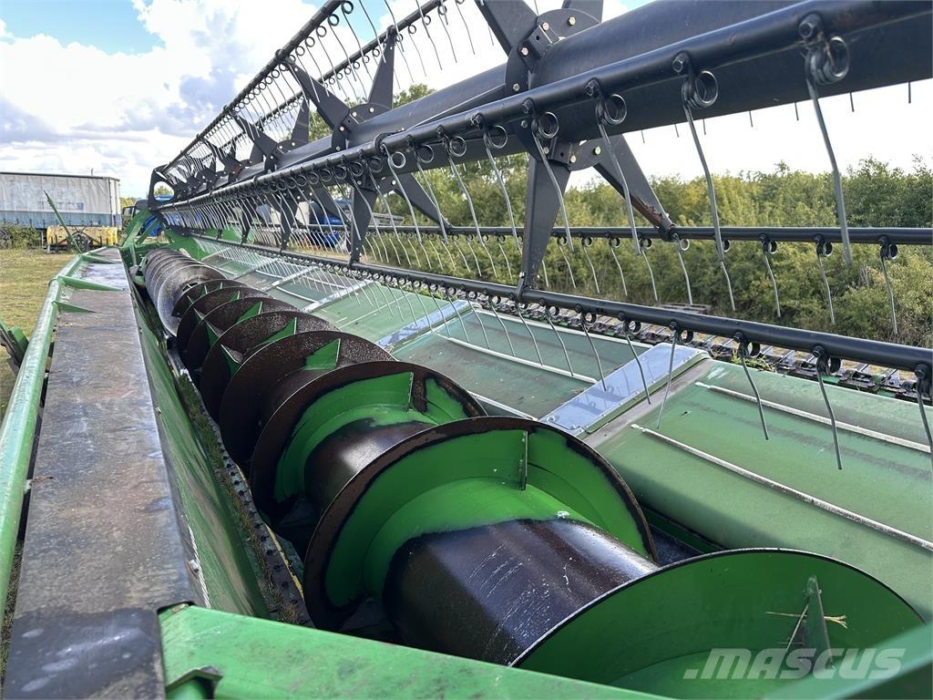 John Deere 635PF Kombajny zbożowe