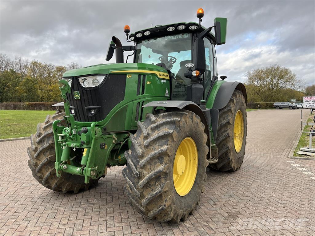 John Deere 6R250 Ciągniki rolnicze
