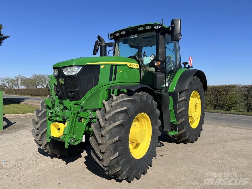 John Deere 6R250 Ciągniki rolnicze