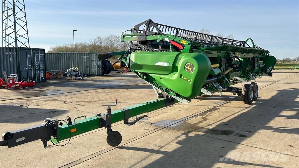 John Deere 730X Kombajny zbożowe