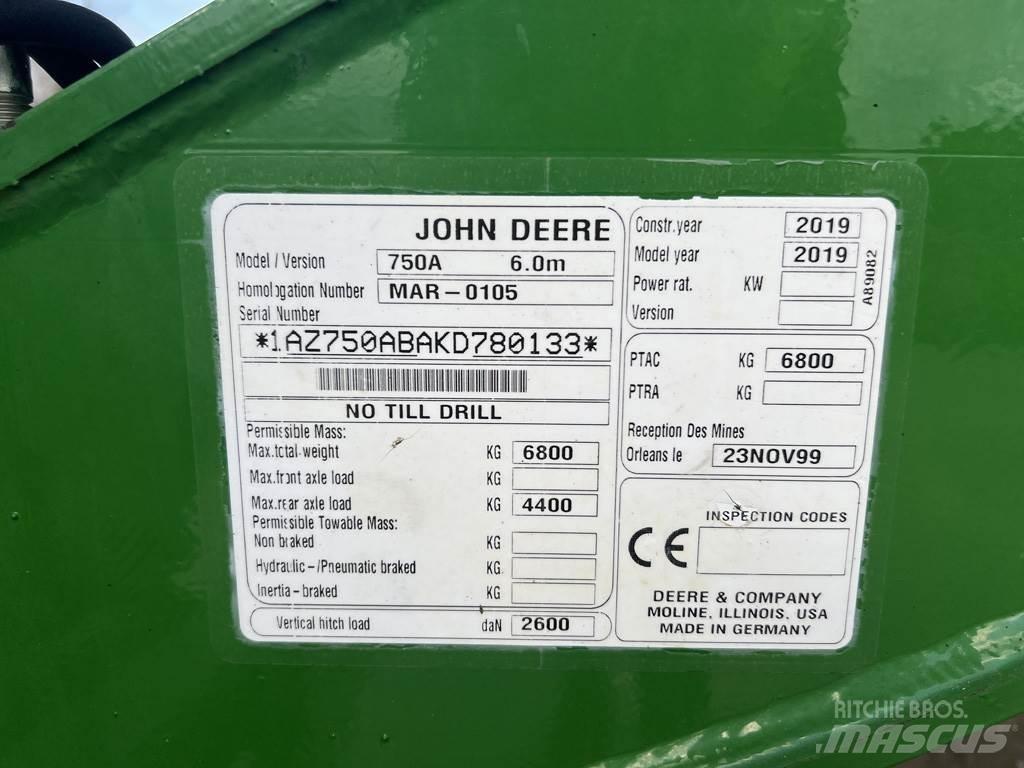 John Deere 750A Siewniki
