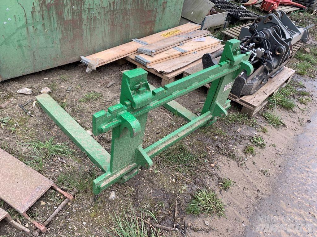 John Deere PALLET Osprzęt i komponenty - inne