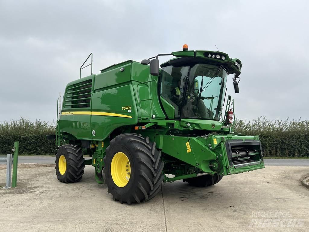 John Deere T670I Kombajny zbożowe