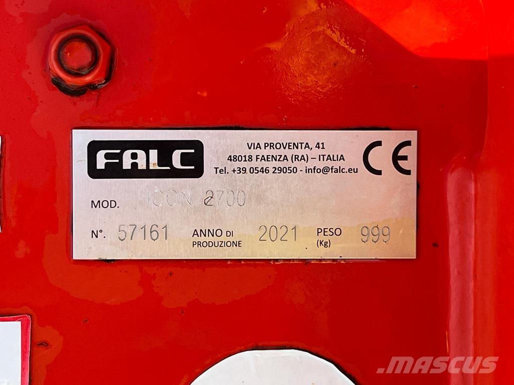 Krm ICON 2700S Kosiarki łąkowe i wykaszarki