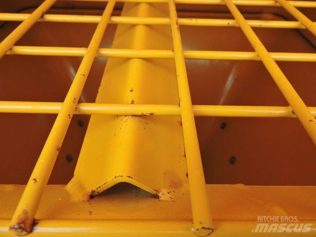 Krm S3 Rozrzutnik nawozów mineralnych