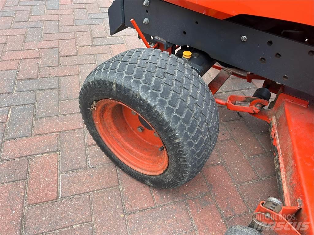 Kubota BX2350 Mikrociągniki