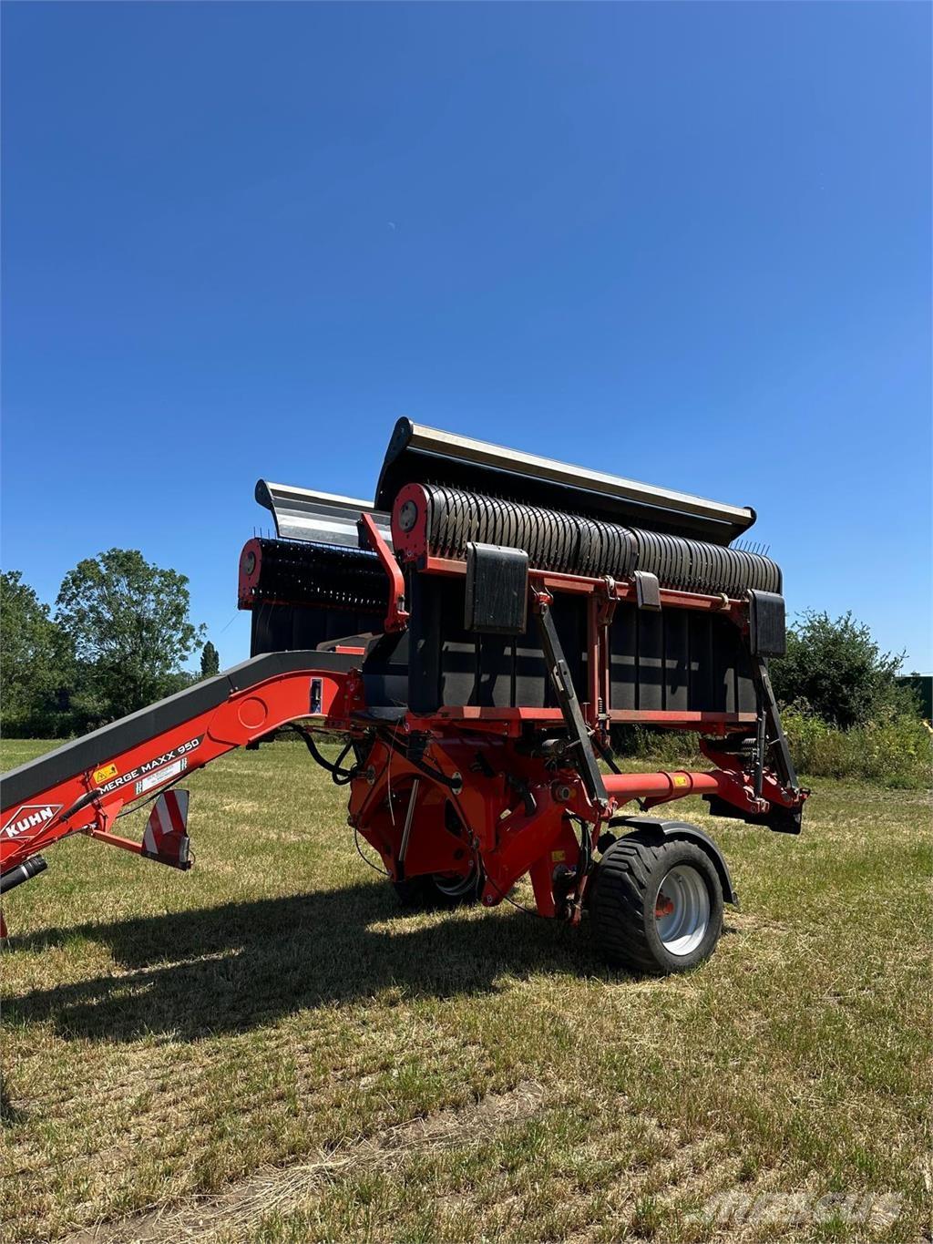 Kuhn MERGEMAXX950 Kosiarki łąkowe i wykaszarki