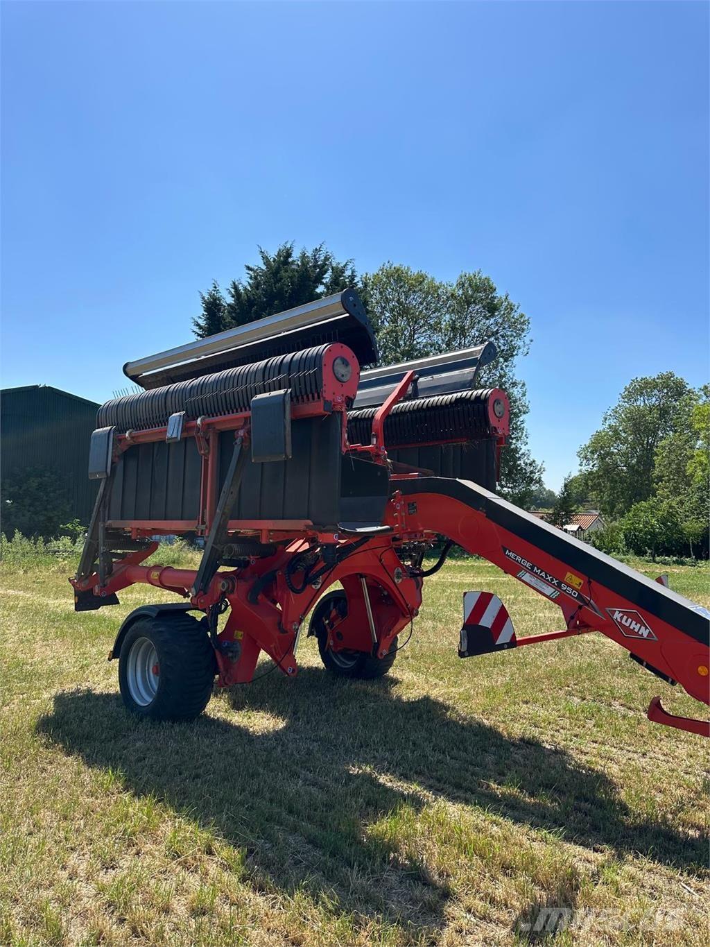 Kuhn MERGEMAXX950 Kosiarki łąkowe i wykaszarki