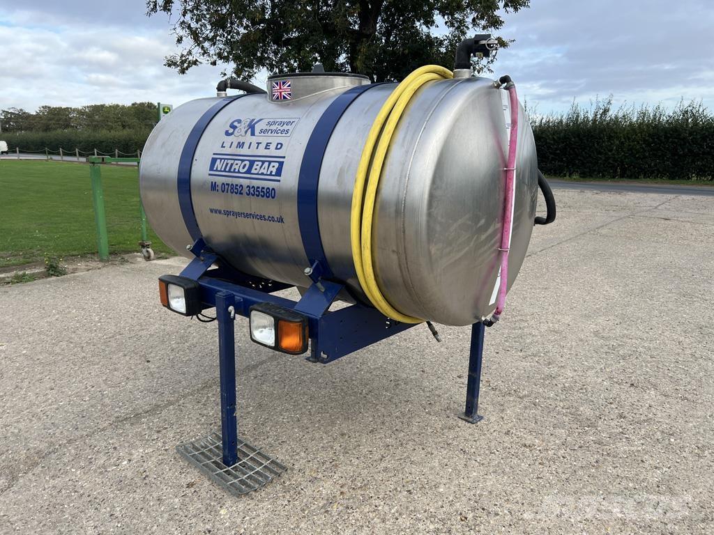  NITRO BAR Rozrzutnik nawozów mineralnych