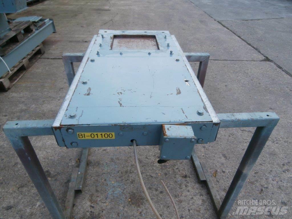 Turner PNUMATIC Maszyny rolnicze - Inne