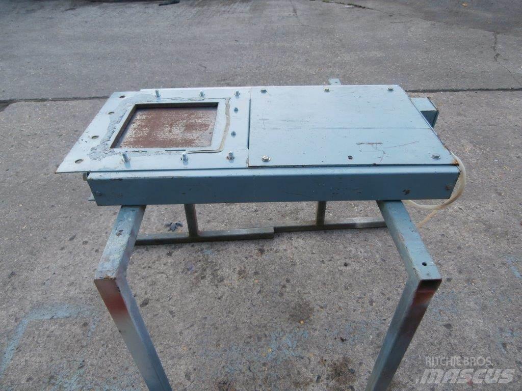 Turner PNUMATIC Maszyny rolnicze - Inne