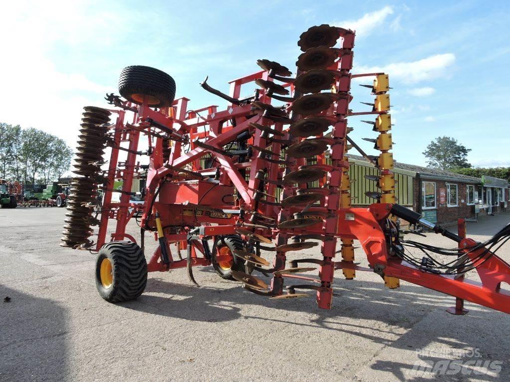 Väderstad TD600 Kultywatory