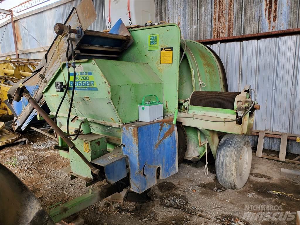 AG-BAG JR-700 Kombajny silosowe